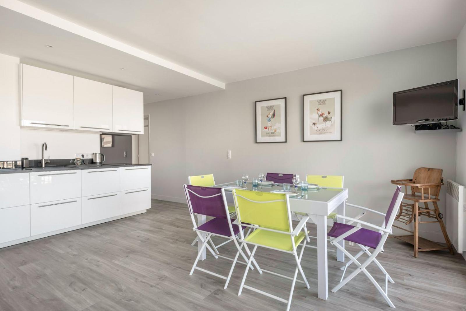 Appartement Pour 4 Avec Vue Sur La Marina ปอร์นิเชต์ ภายนอก รูปภาพ